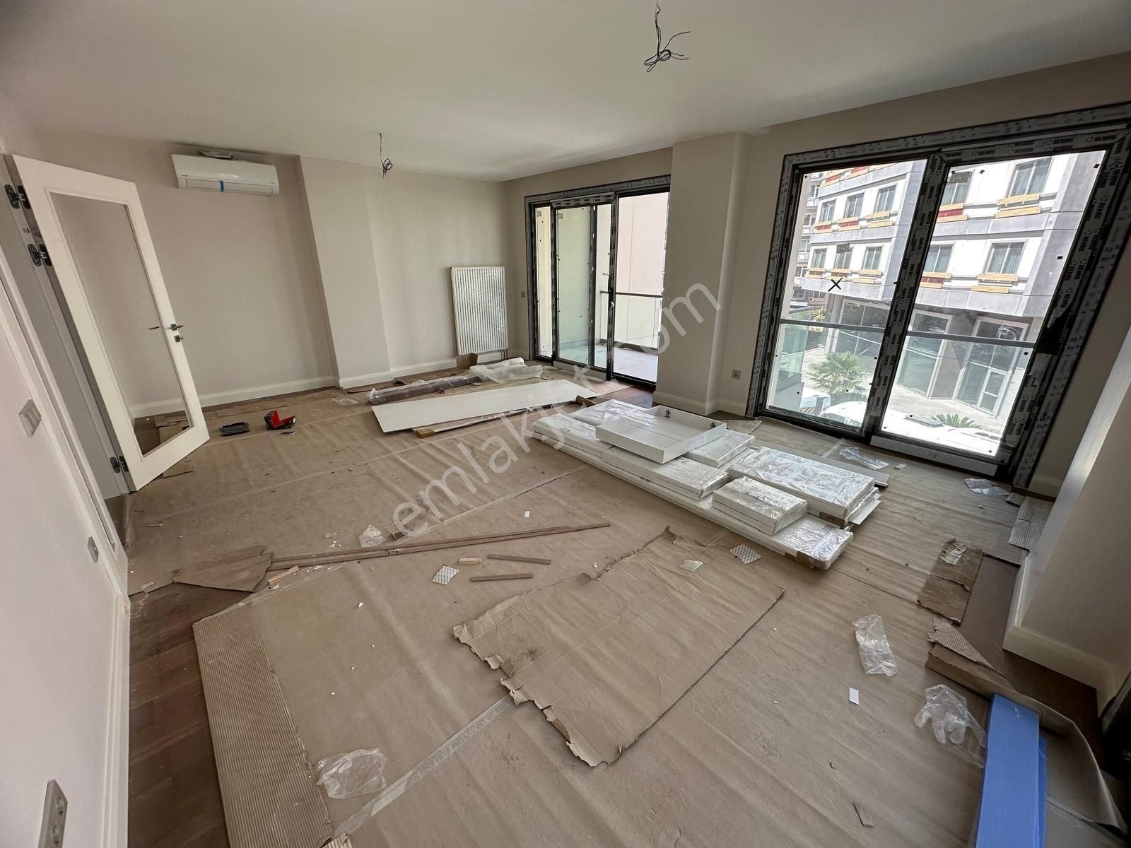 Gayrettepe Büyükdere Caddesine Yakın 3+1 Sıfır Binada Kiralık