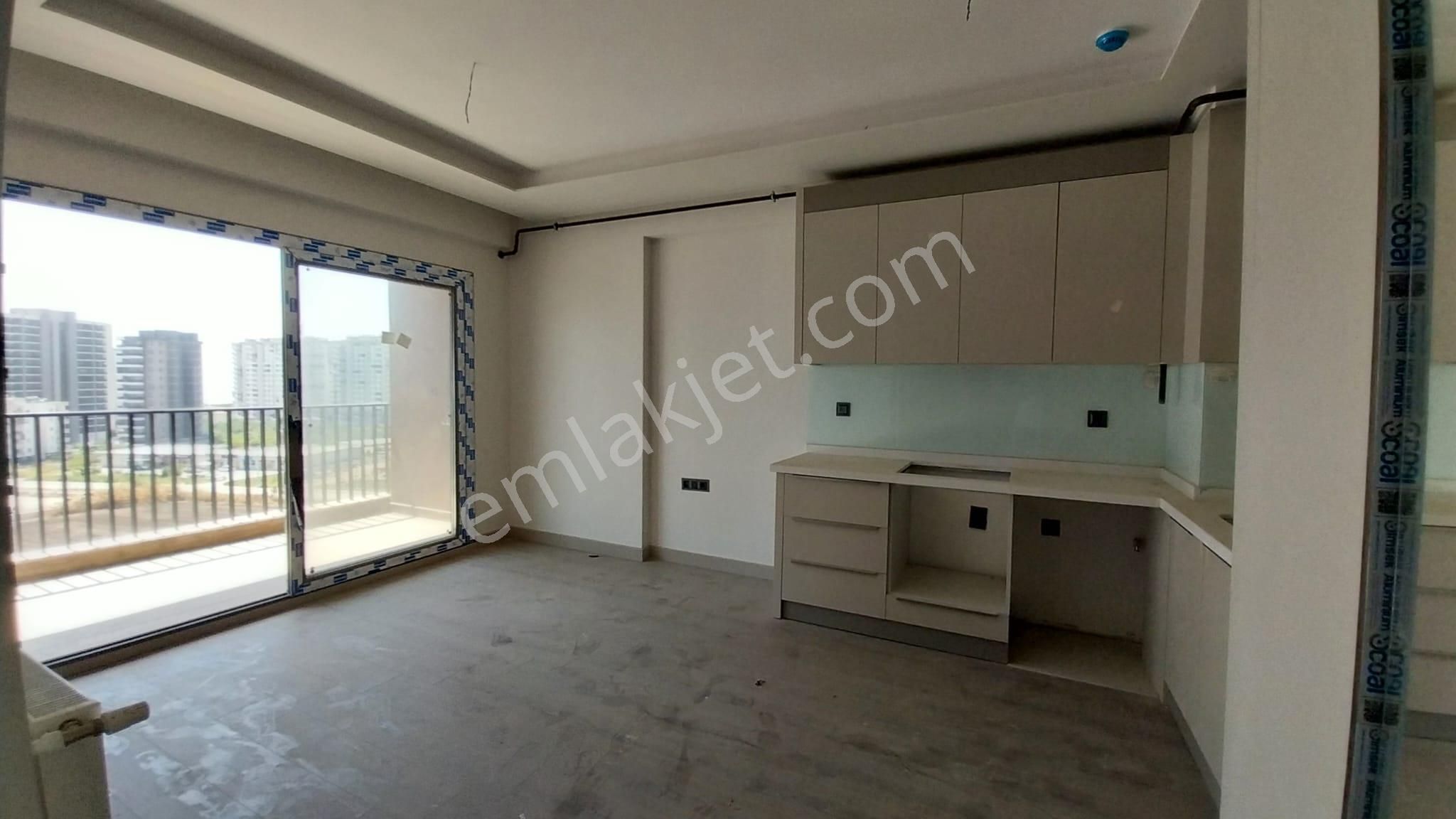 Tece'de Yüzme Havuzlu Jenaratörlü Sitede 1+1 Açık Mutfaklı Sıfır! - Görsel 13