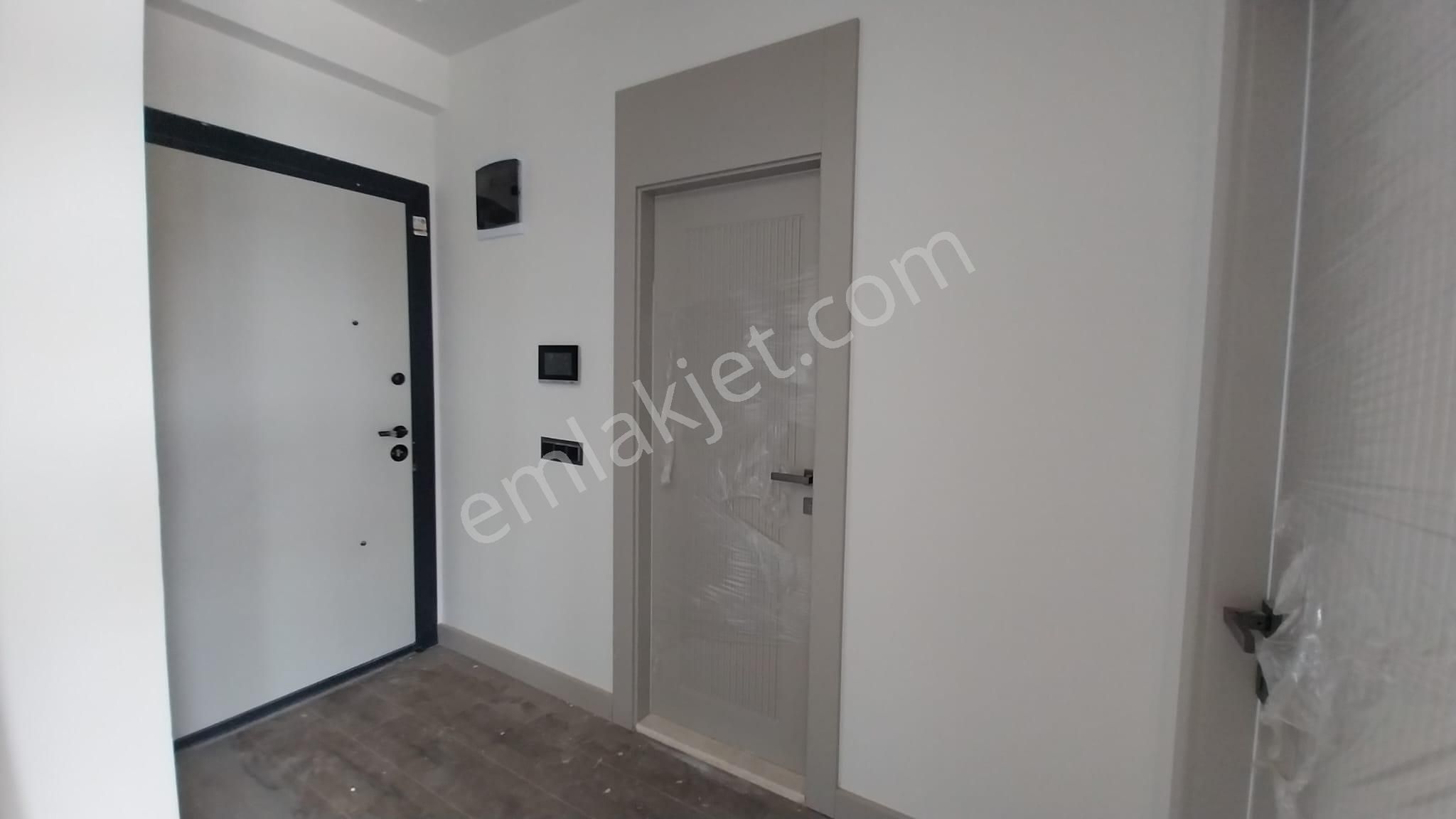 Tece'de Yüzme Havuzlu Jenaratörlü Sitede 1+1 Açık Mutfaklı Sıfır! - Görsel 14