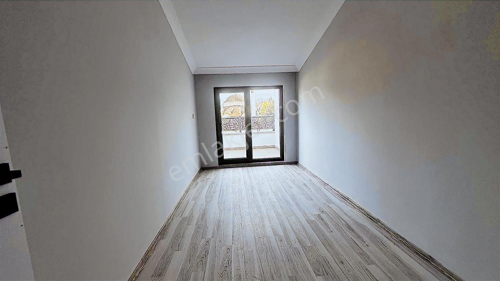 True Life'tan Fatih'te 165m2 Ferah 3+1 Satılık Çatı Dubleks - Görsel 7