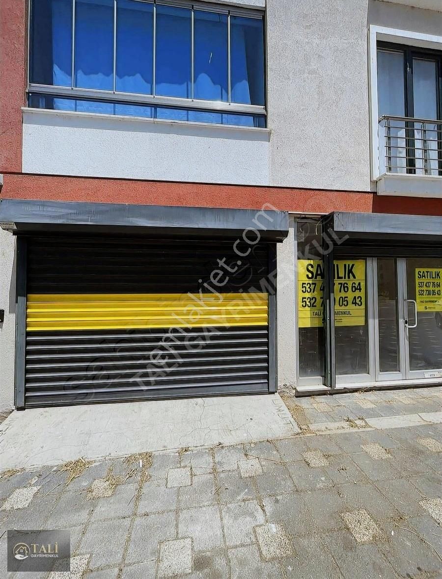 Akçalar'da İşlek Cadde Üzerinde Kepenkli Dükkan Satılık - Görsel 3