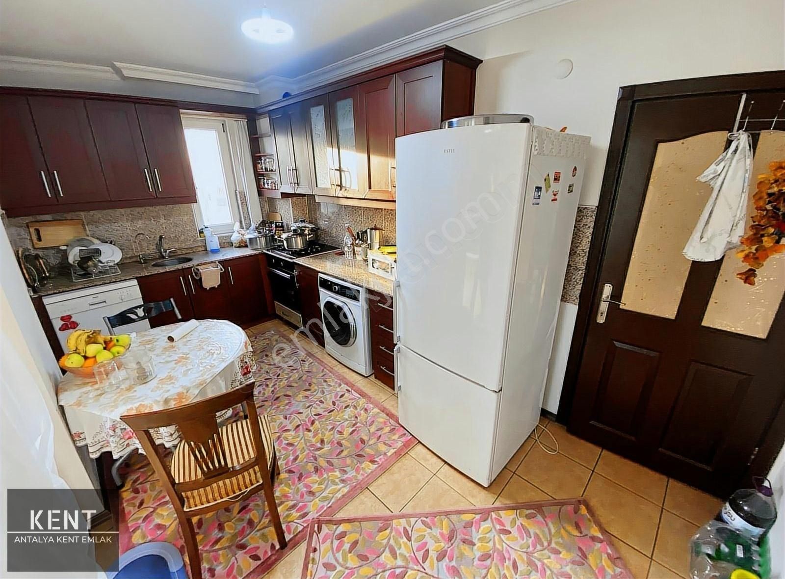 Kızılarık Cad.'si Yanı Yenigün'de Arakat Asansörlü 3+1 Güney Cph