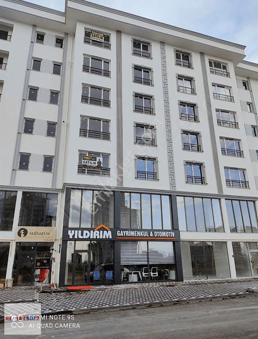 Demokrasi Mahallesinde 3+1 Teslime Hazır Sıfır Daireler....