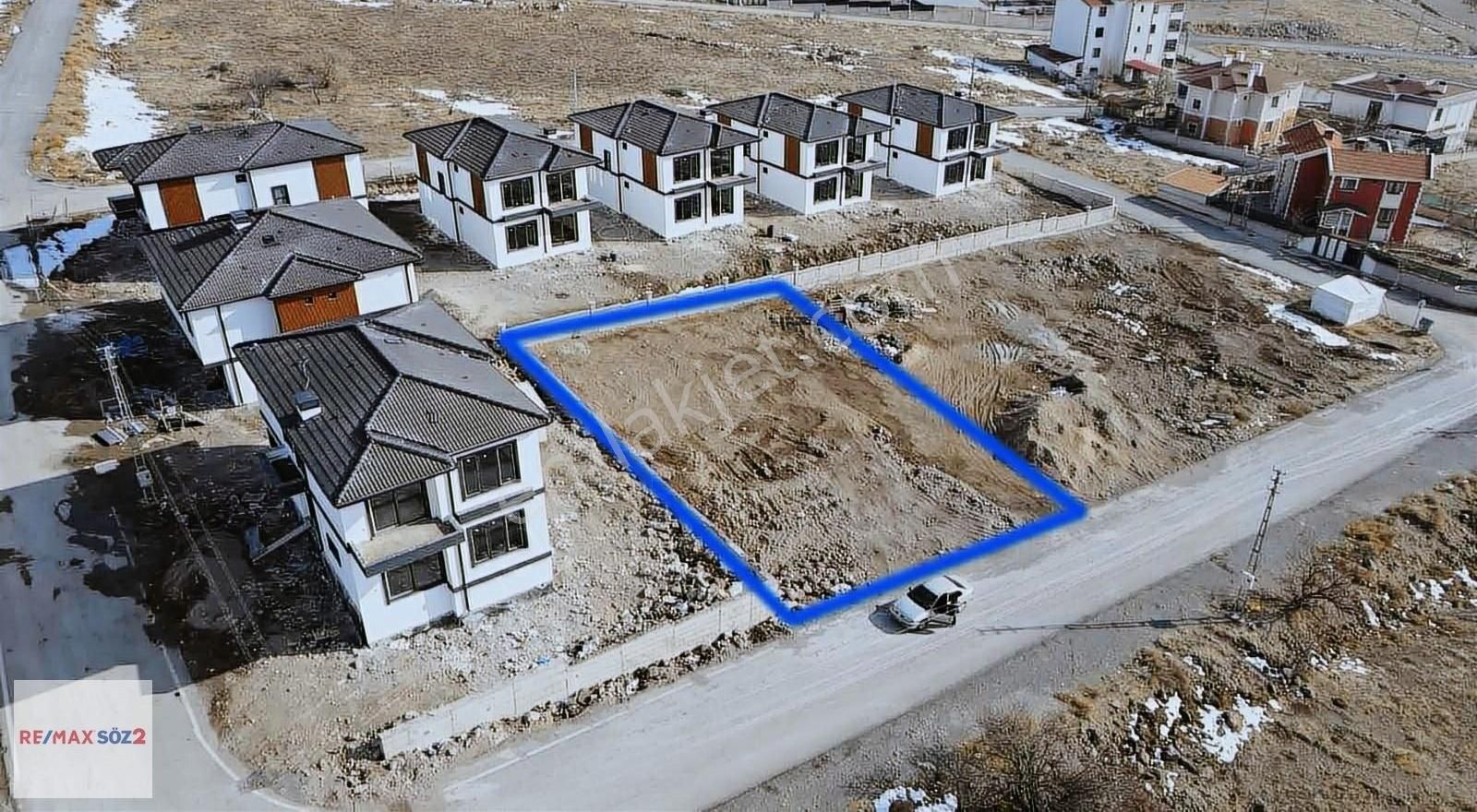 Manzaralı Erkilet Generalemirde Satılık Temiz Parsel