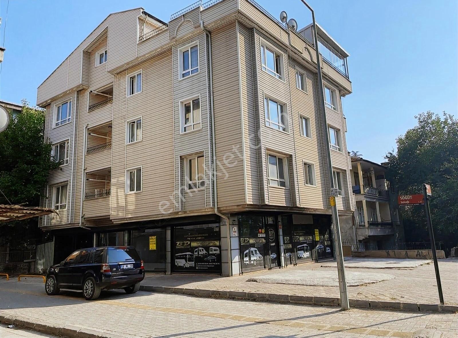 İskitler Sulugöz Sokakta Yapılı Teraslı Kiralık 1+1dubleks Daire