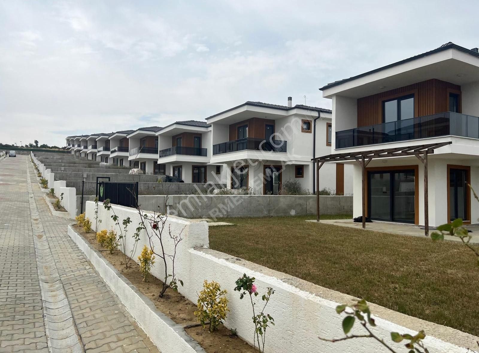 İstanbul Silivri Yeşil İnci Villaları 2 De Sıfır Villa - Görsel 9