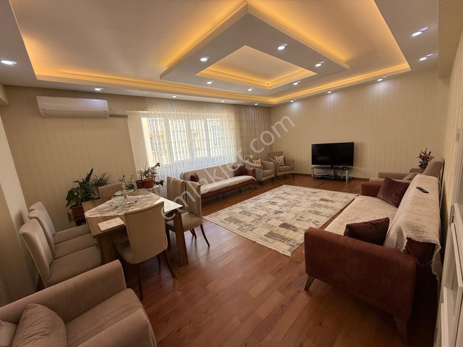 Güneykent 170 M2 Satılık Daire