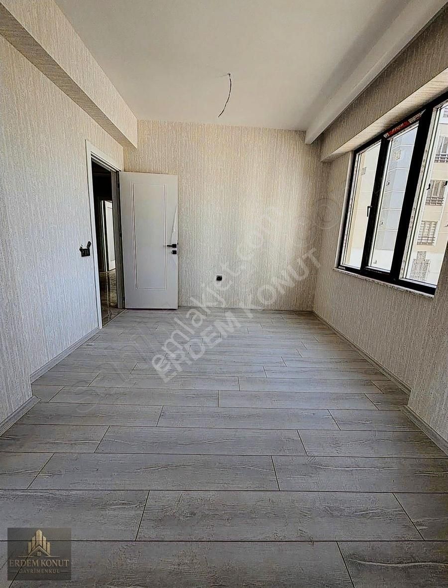 Karatay Emirgazi Mah. 2+1 Ara Kat Sıfır Daire - Görsel 15