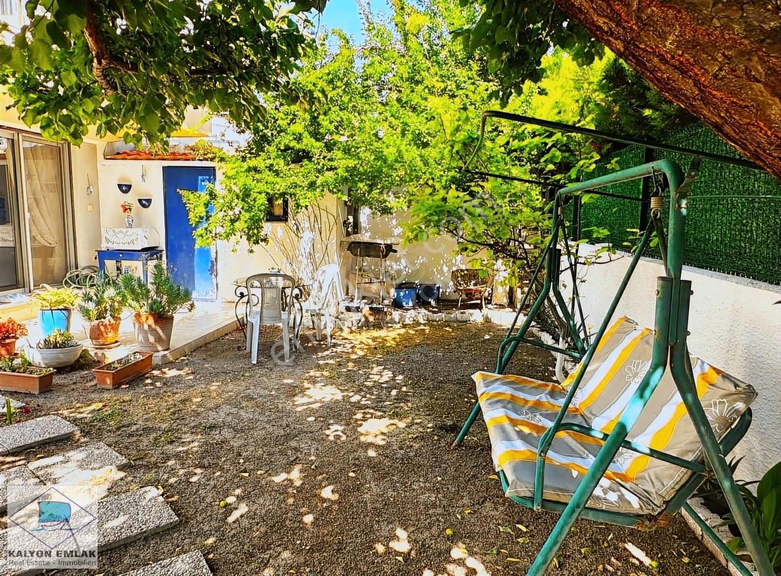 Çeşme Alaçatı Göbenede Satılık Çamlıkyola Yüz Metre Bahçeli Vila - Görsel 19