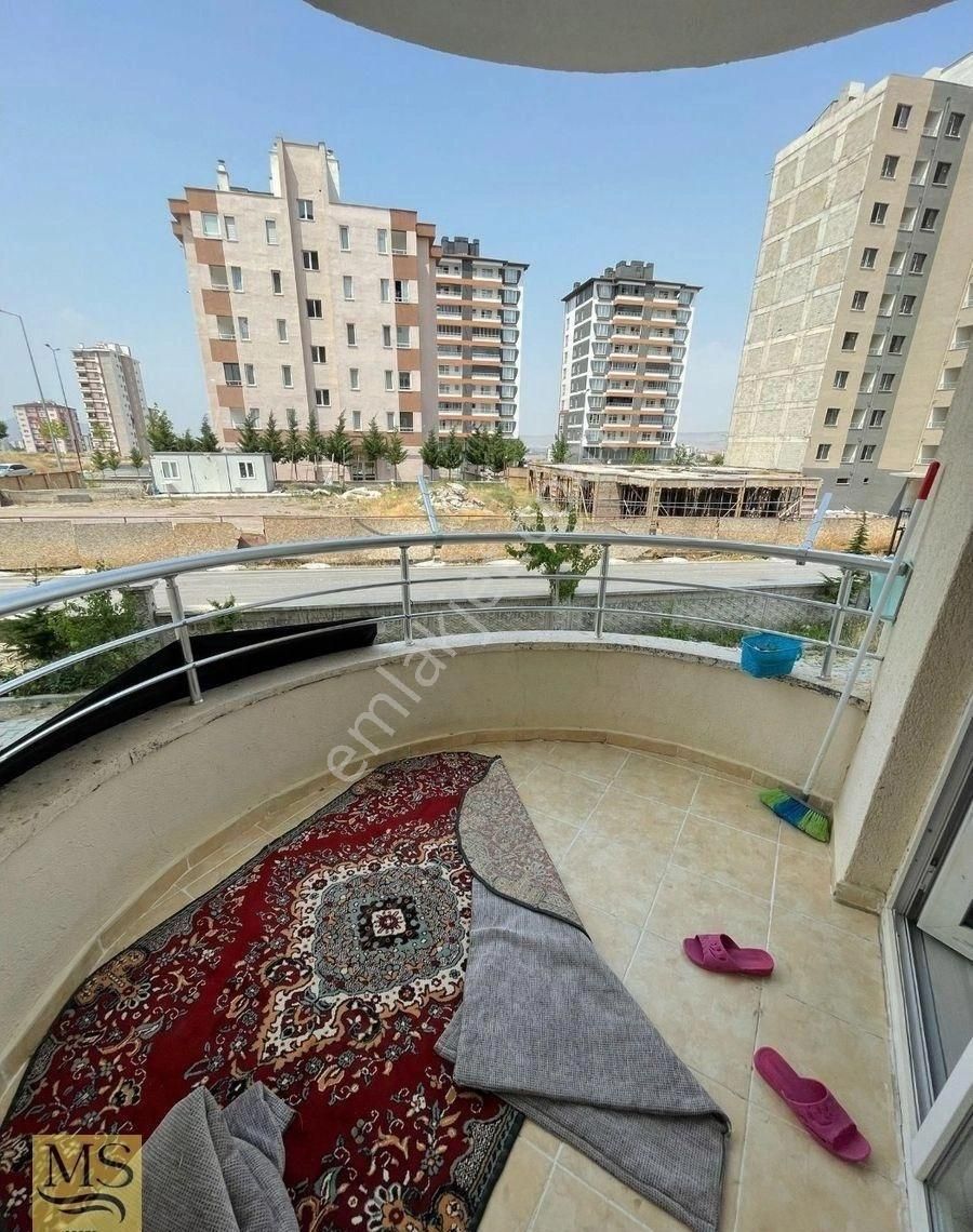 Mimsin Bölgesinin En Geniş 140 M2 Net 3+1 En Geniş Sarılık Daire - Görsel 5