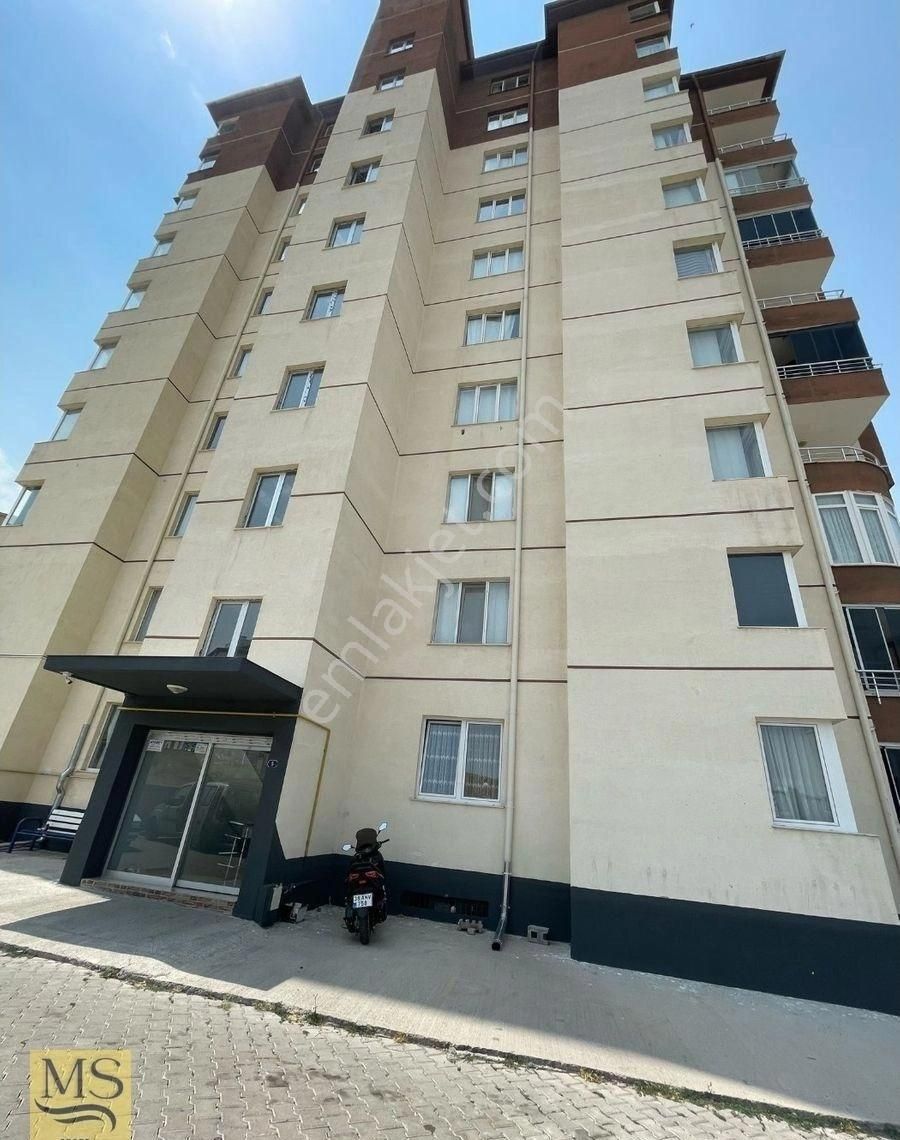 Mimsin Bölgesinin En Geniş 140 M2 Net 3+1 En Geniş Sarılık Daire - Görsel 4