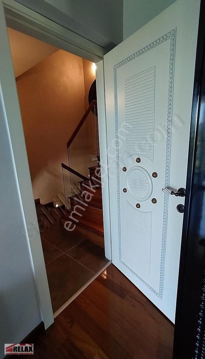 Relax'dan Urla İskele'de Denize Sıfır Sitede Havuzlu Villa - Görsel 31