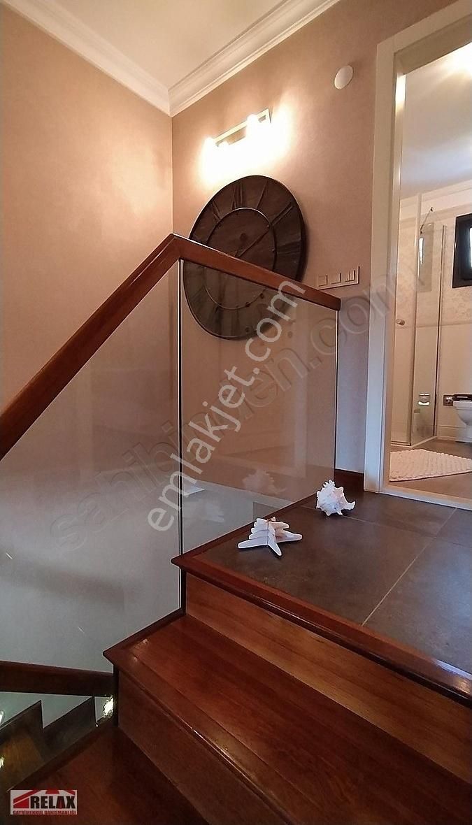 Relax'dan Urla İskele'de Denize Sıfır Sitede Havuzlu Villa - Görsel 11