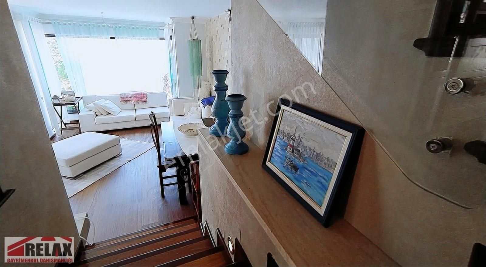 Relax'dan Urla İskele'de Denize Sıfır Sitede Havuzlu Villa - Görsel 28