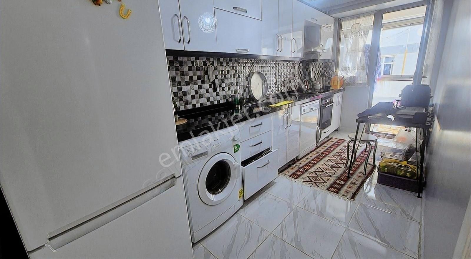 Bahçelievler Siyavuşpaşa'da Satılık 2+1 Daire - Görsel 3