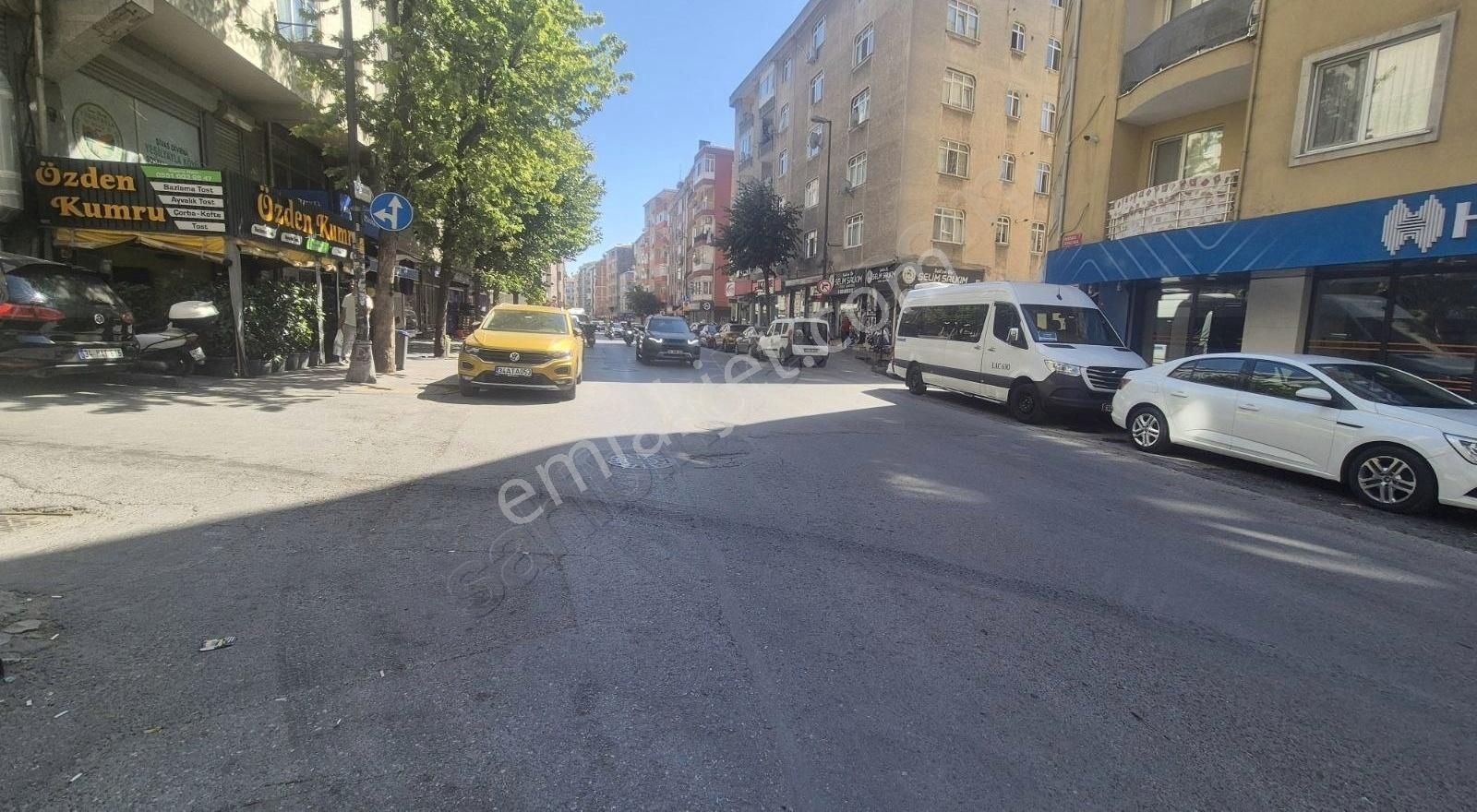 Bahçelievler Siyavuşpaşa'da Satılık 2+1 Daire - Görsel 24