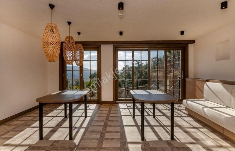 Bodrum Merkez Yokuşbaşında Satılık Özel Havuzlu Villa - Görsel 4