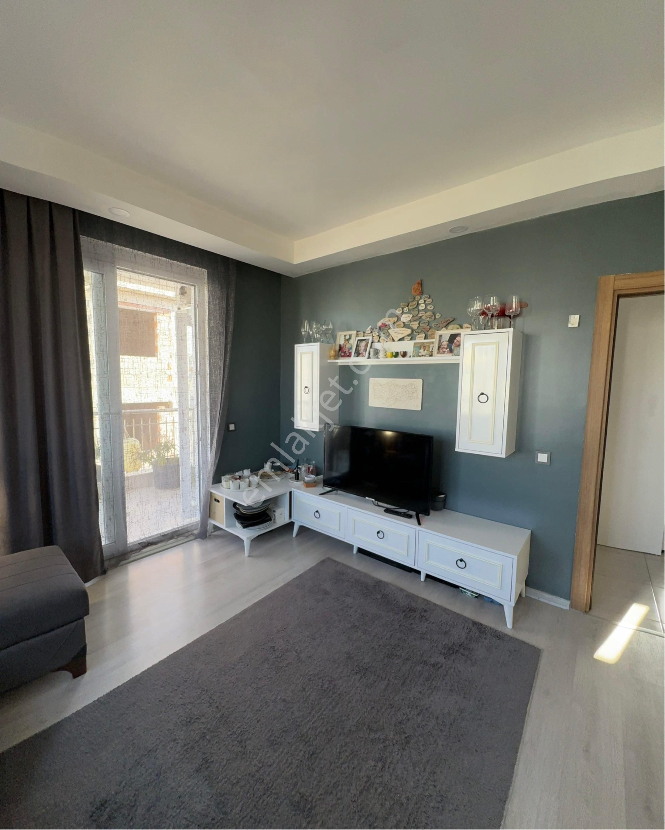 Ertugrul'dan Deniz Manzaralı Eşyalı Satılık 2+1 Daire - Görsel 13