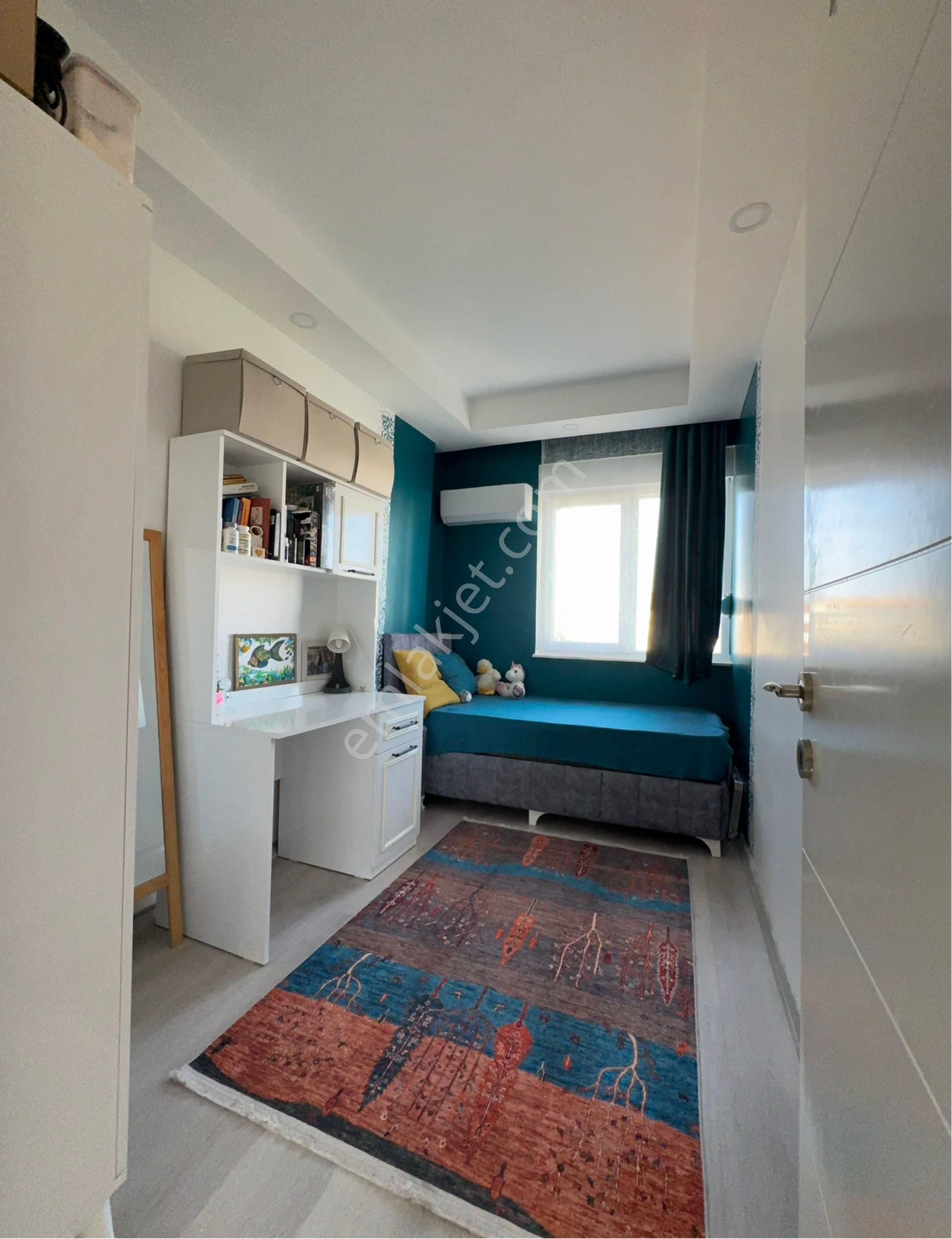 Ertugrul'dan Deniz Manzaralı Eşyalı Satılık 2+1 Daire - Görsel 15