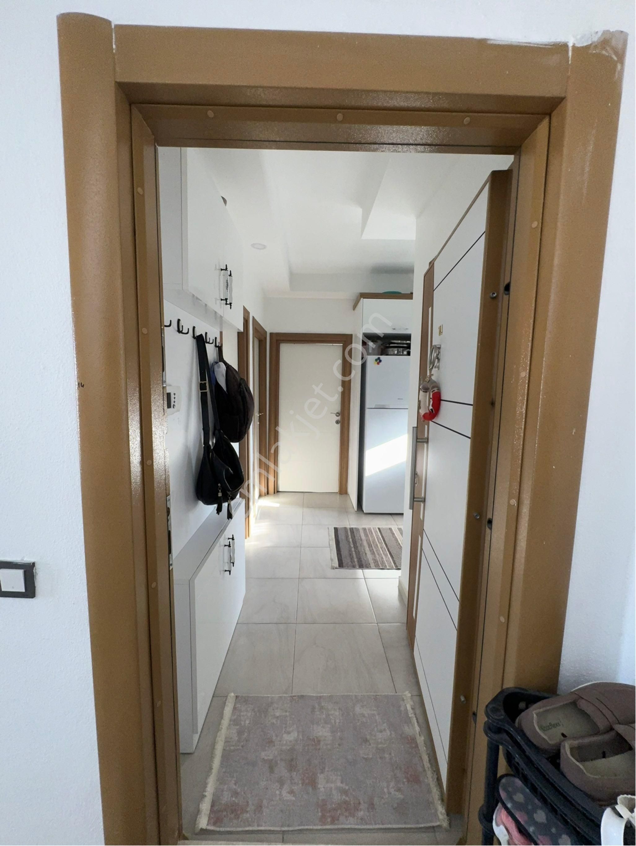 Ertugrul'dan Deniz Manzaralı Eşyalı Satılık 2+1 Daire - Görsel 6