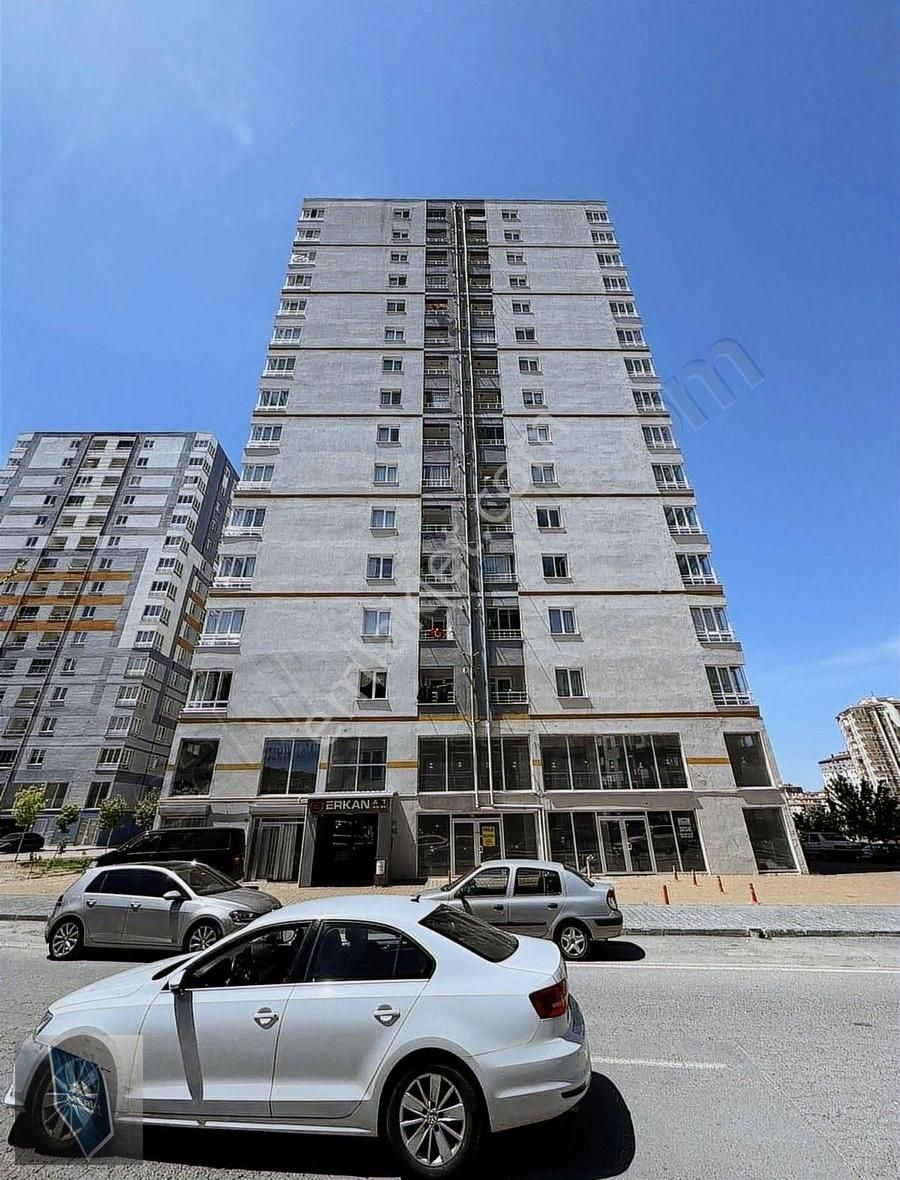 Cadde Üzeri Önü Açık Meskenli 3+1 Harika Daire !