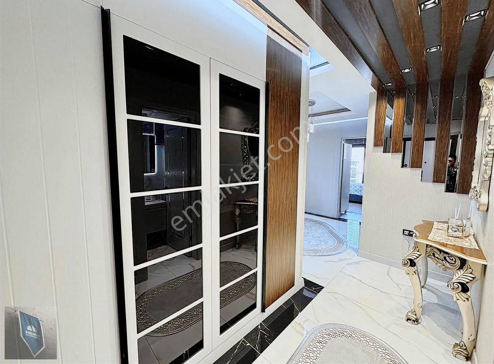 Demirgüç Nirvana Life Yüksek Kredi Ultra Lüks Geniş 4+1 Daire !
