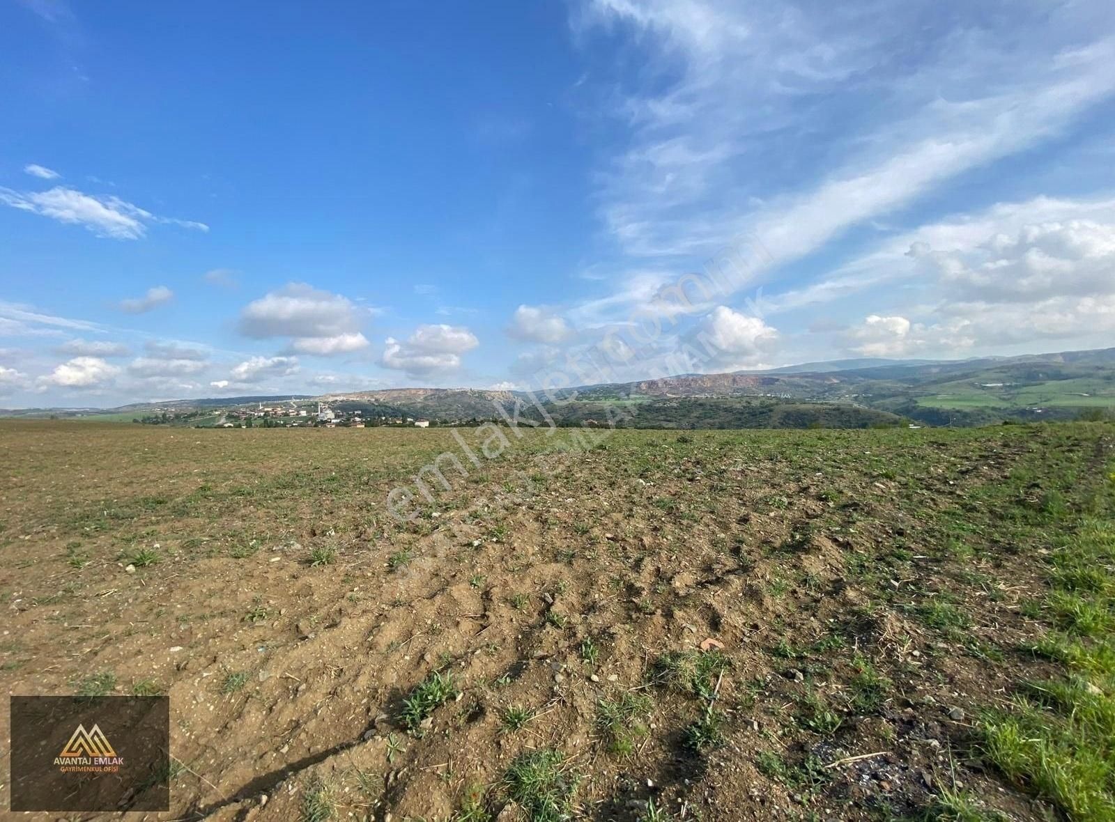 Avantaj Emlak'tan İmrahor'da Fırsat!! 267 M2 Konut İmarlı Arsa..