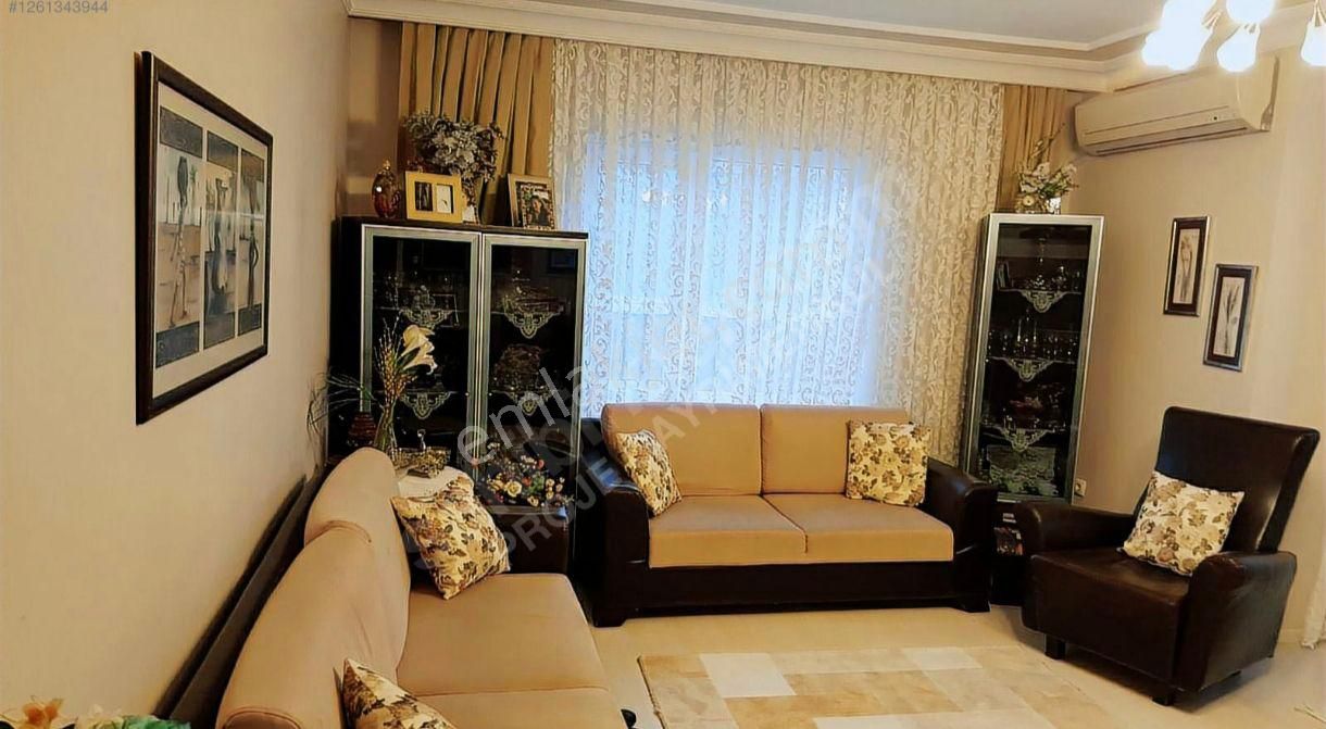 Kavacık Merkezde 130 M 2+1 Arakat Daire