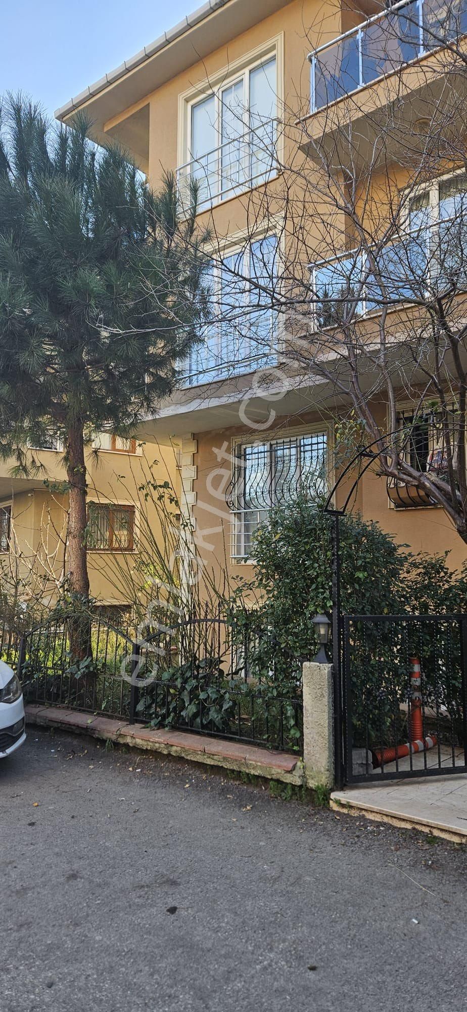 Sahibinden Çekmeköy Merkez Mah Zafer Sok Satılık Daire