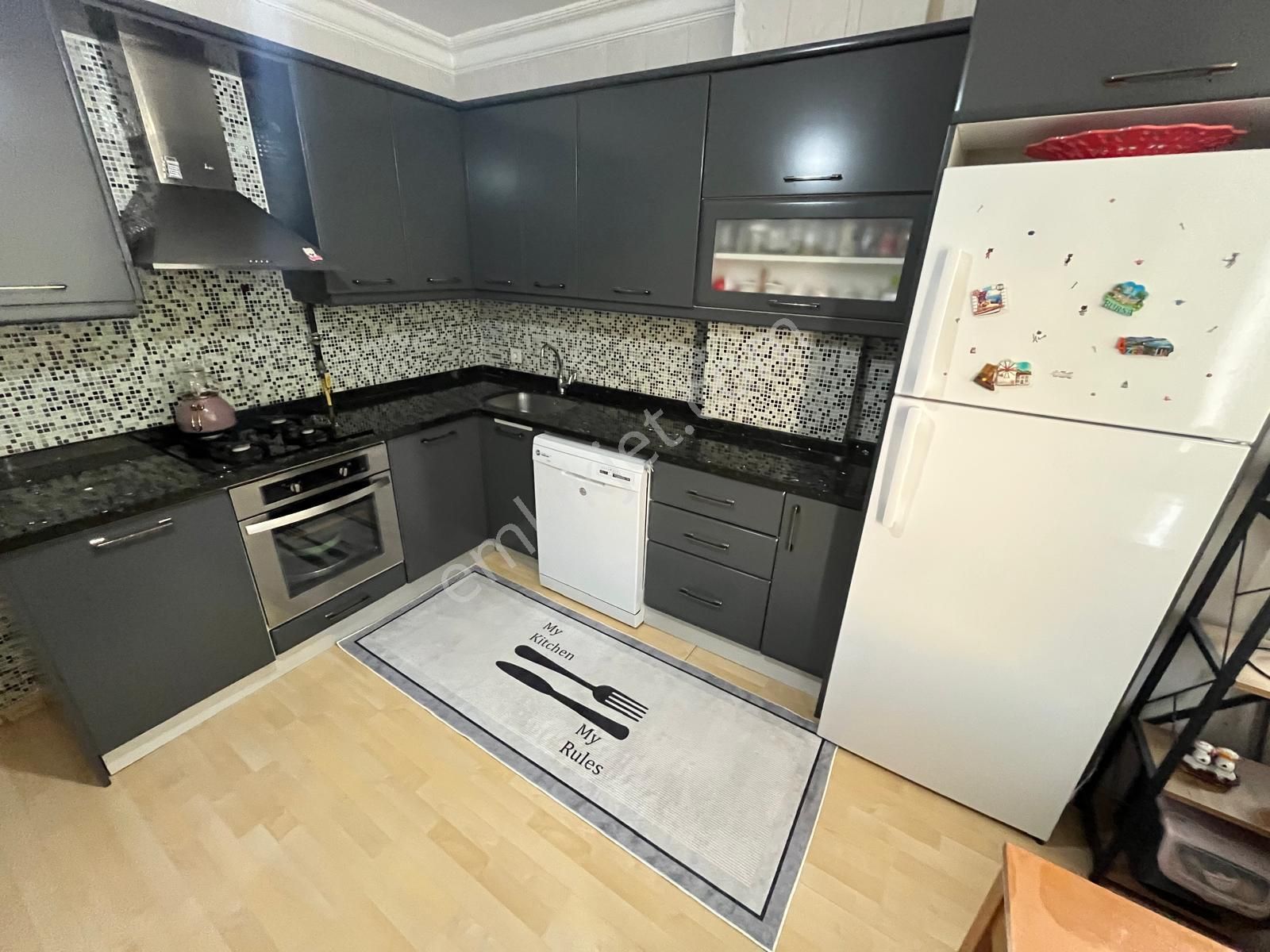 Ergünden Gazi'de Sahile Yakın Doğalgaz Asansörlü Geniş 3+1 Daire - Görsel 7