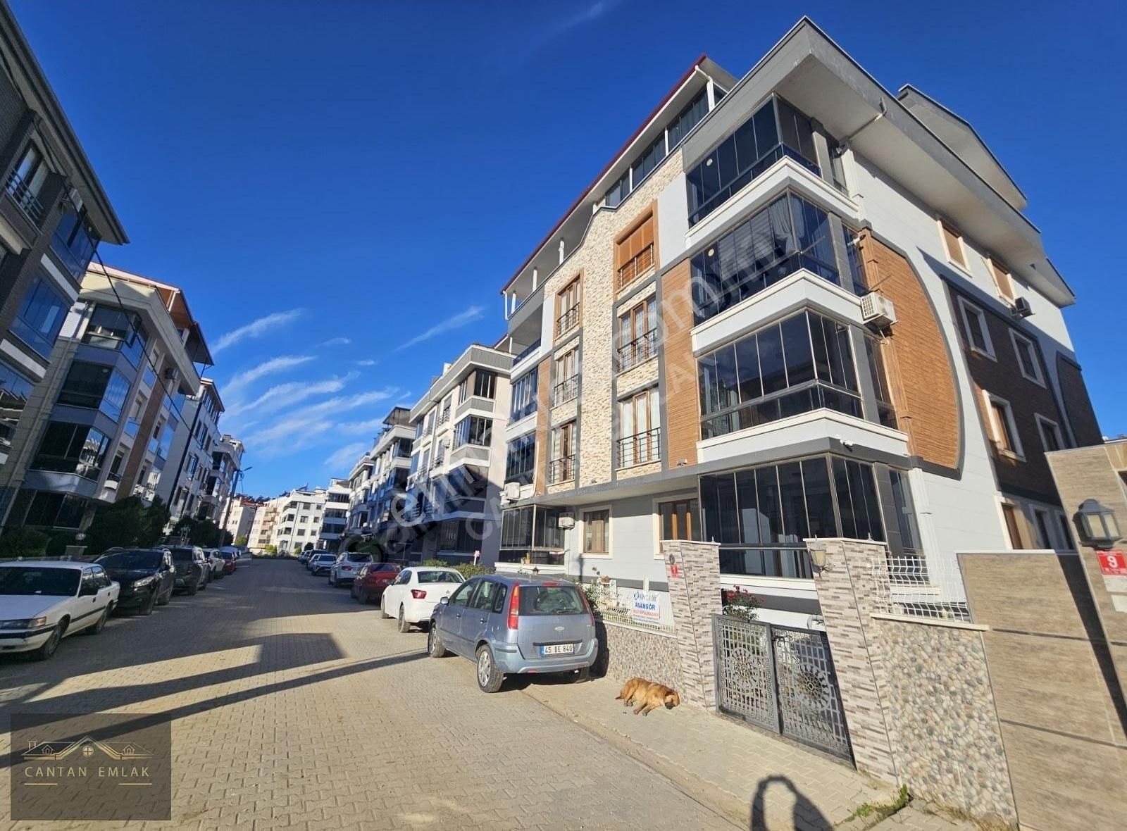 Cantan Emlaktan Akçayda Yeni Binada Ön Cephe Asansörl Lüks Daire