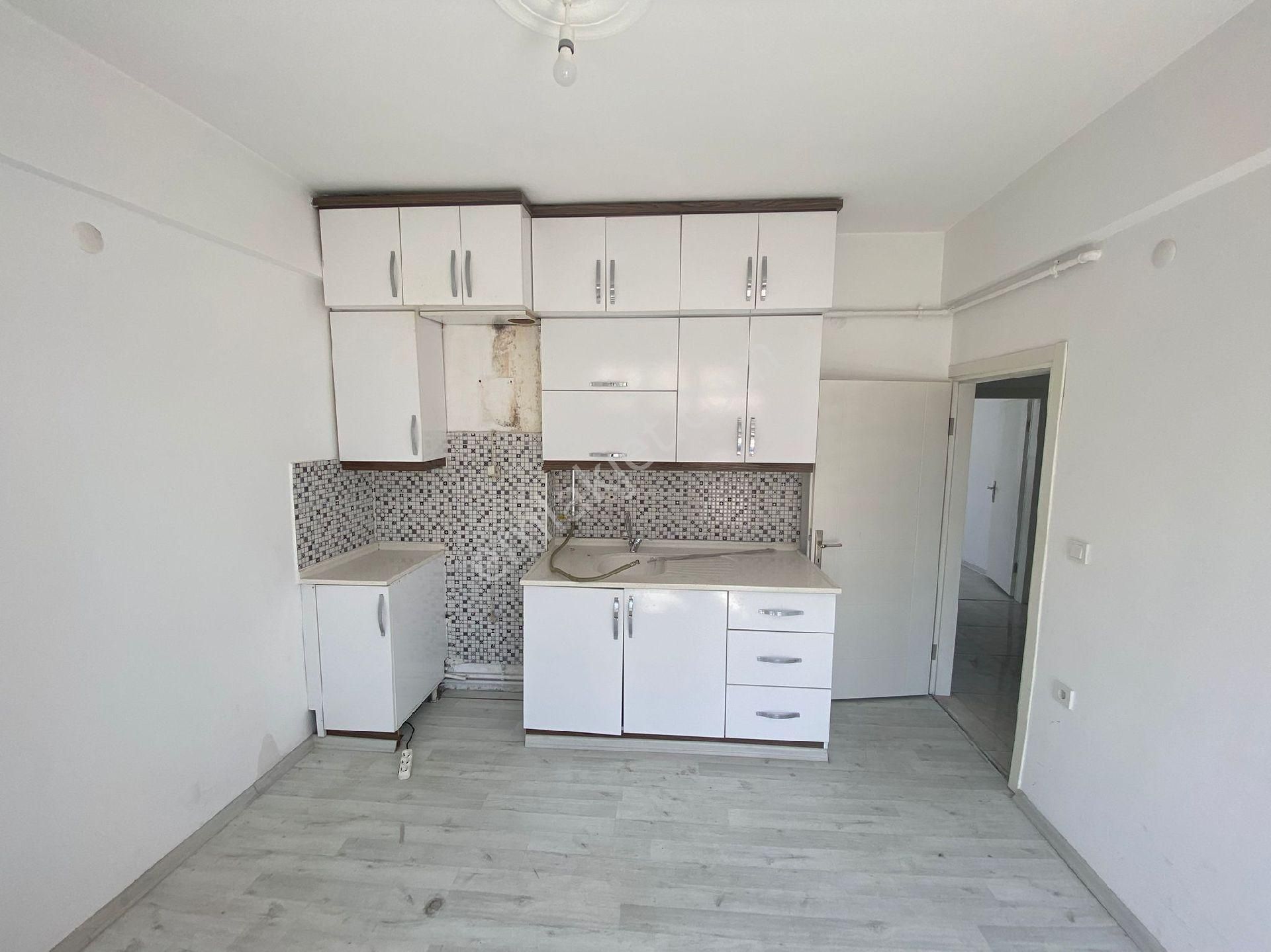 Evim-nur'dan Saitbey Mh 2+1 3.kat Doğalgazlı Caddeye Yakın Kiralık Daire
