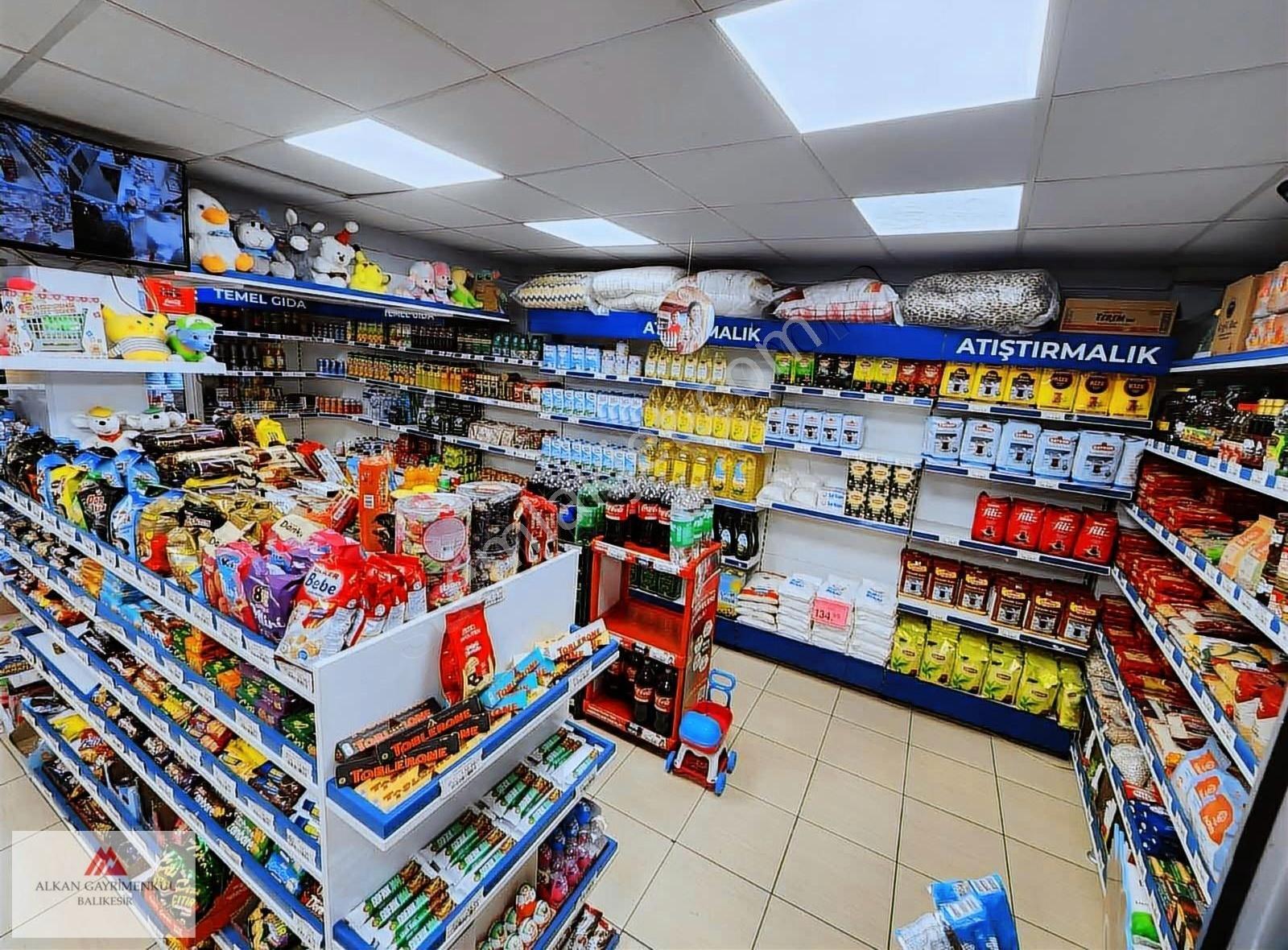 Beyoğlu Caddesi Üzerinde Hem Market Hem Evi Tek Fiyat - Görsel 16