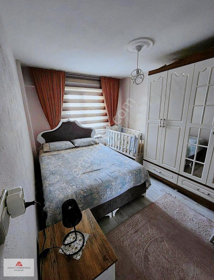 Beyoğlu Caddesi Üzerinde Hem Market Hem Evi Tek Fiyat - Görsel 19