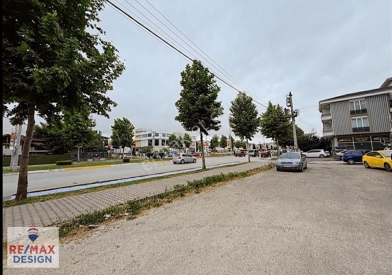 Remax Design Erenler Bağlar'da 3+1 Ana Yol Üzerinde 140m² Daire - Görsel 27