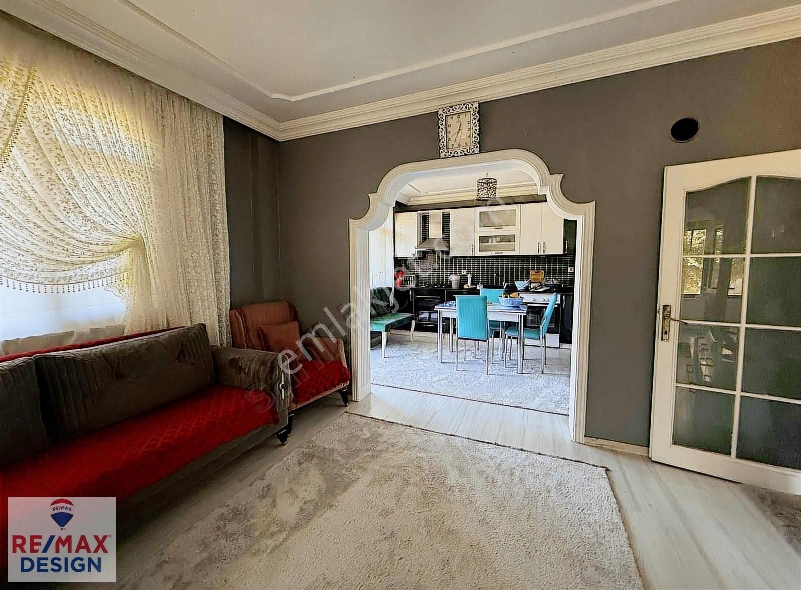 Remax Design Erenler Pirahmetler 2000m2 De Satılık Müstakil Ev - Görsel 23