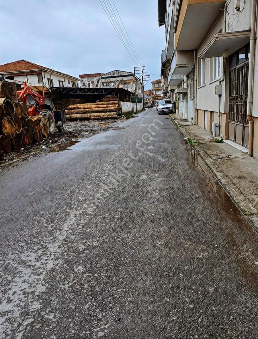 Remax Desıgn Erenler Bölge Uzmanından Satılık Daire - Görsel 15
