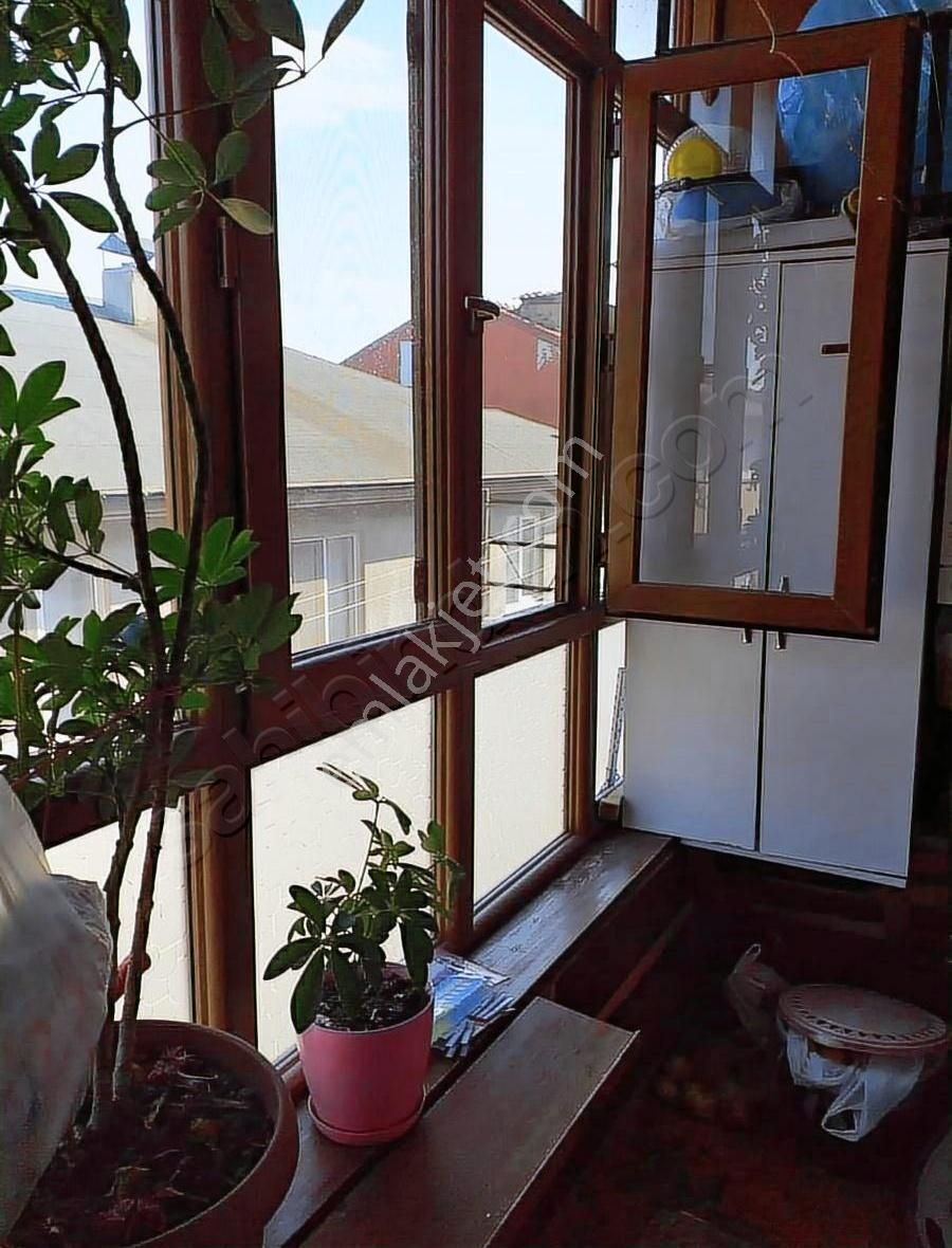 Remax Desıgn Erenler Bölge Uzmanından Satılık Daire - Görsel 4
