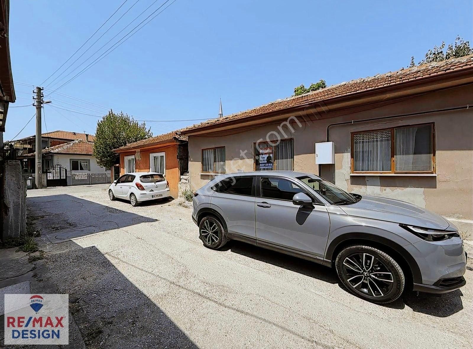 Remax Design Den Hacıoğlunda Masrafsız Satılık Müstakil Ev - Görsel 2