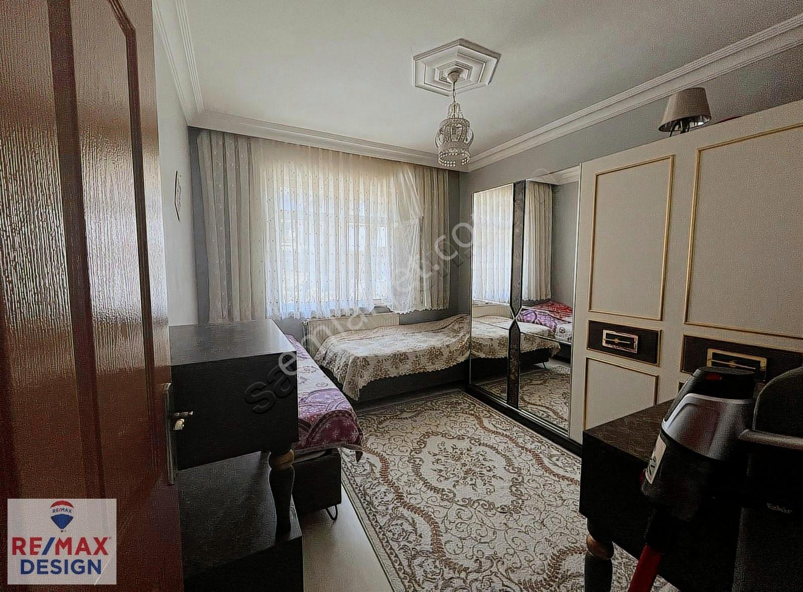 Remax Design Umutkent'te Satılık 3+1 Viilla - Görsel 23