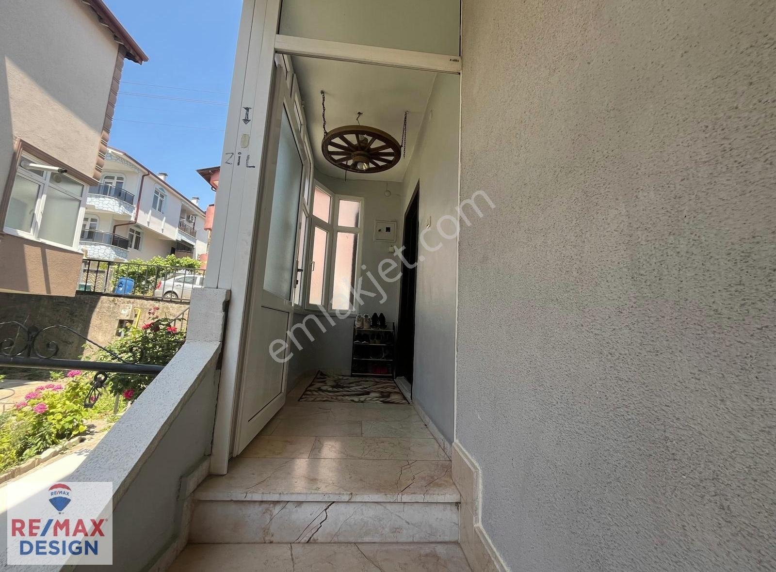 Remax Design Umutkent'te Satılık 3+1 Viilla - Görsel 15