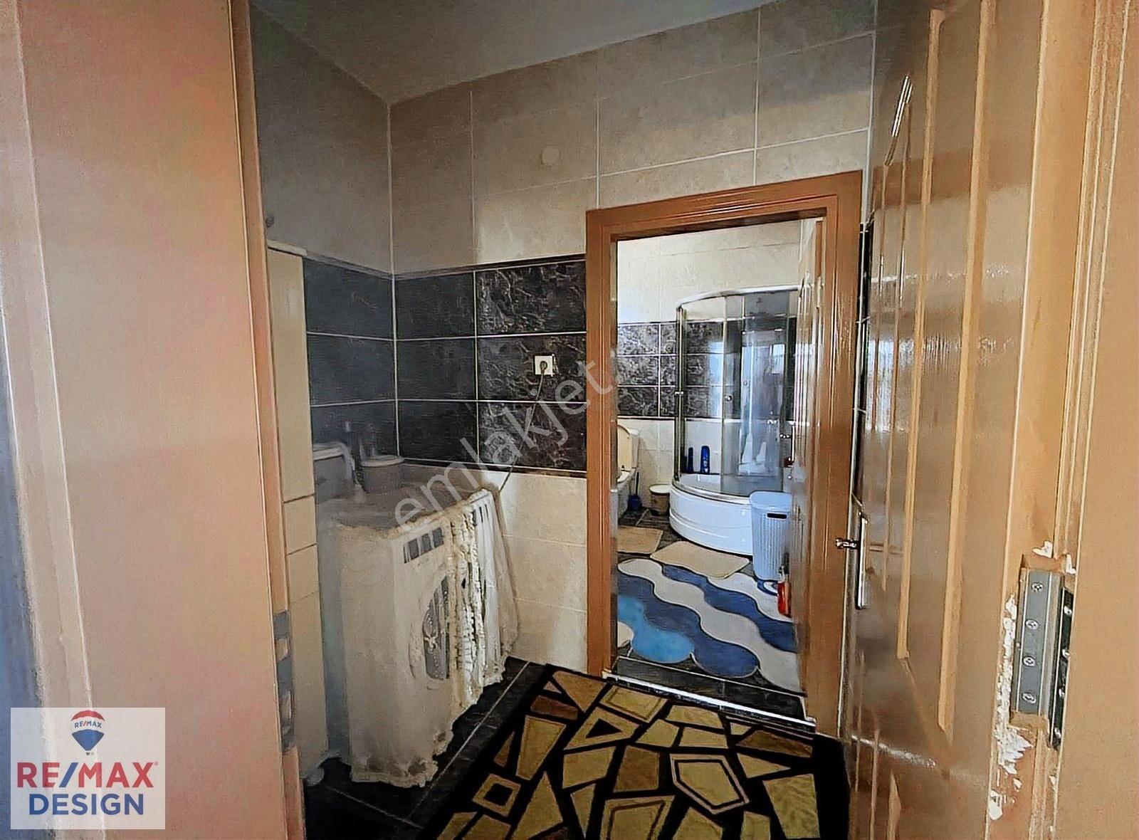 Remax Design Umutkent'te Satılık 3+1 Viilla - Görsel 33
