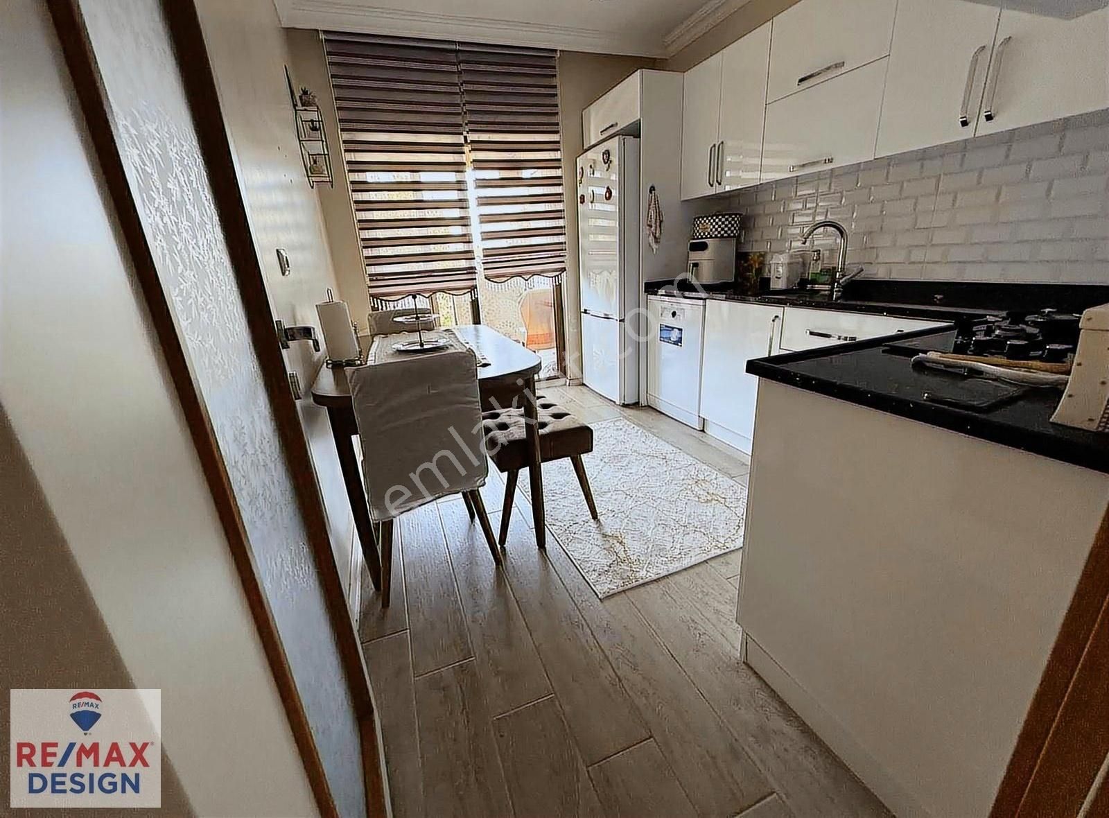 Remax Design Den Erenler Edeler Yani Satılık 3+1 Daire - Görsel 26