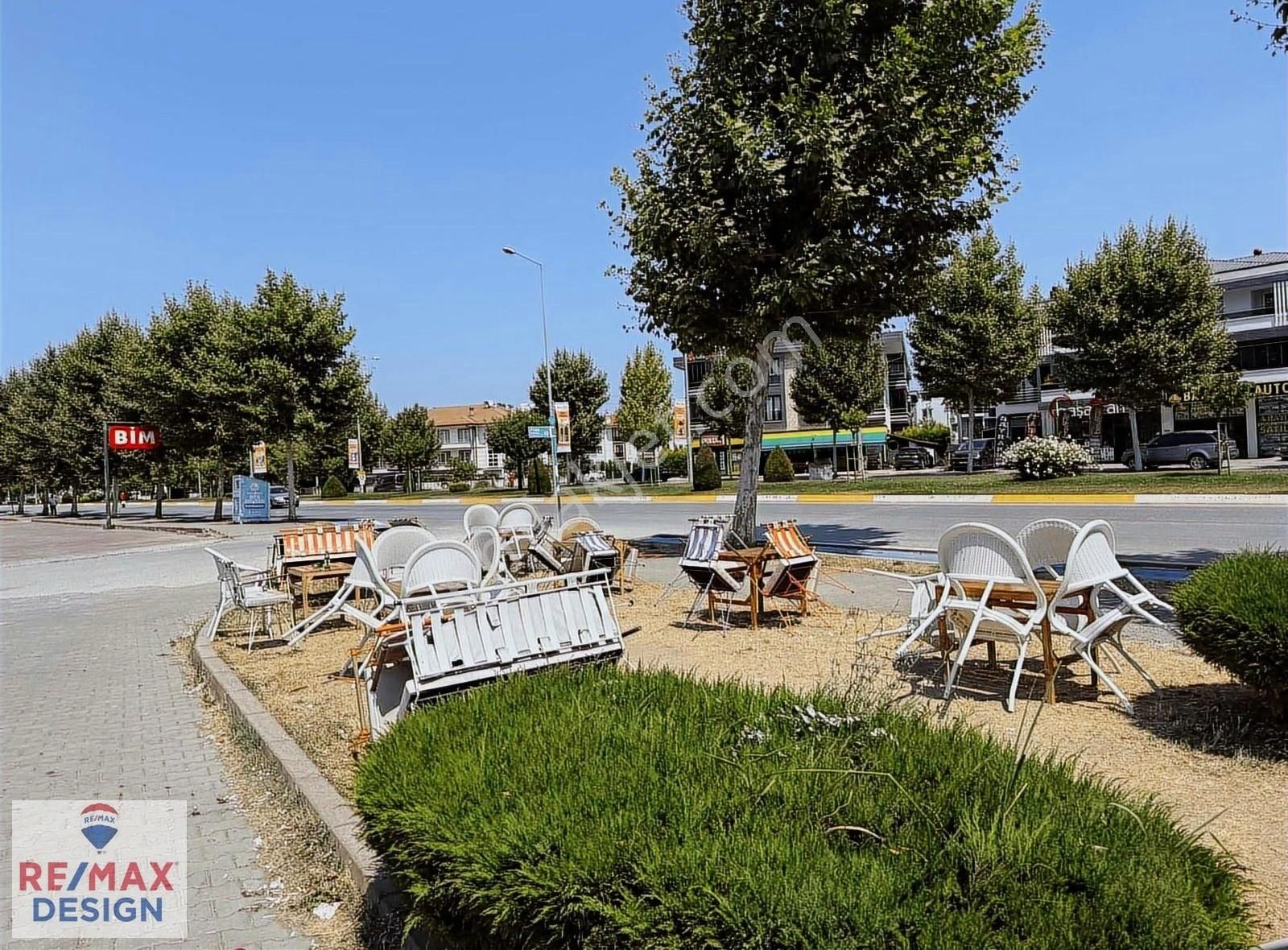 Remax Design Den Erenler Edeler Yani Satılık 3+1 Daire - Görsel 32