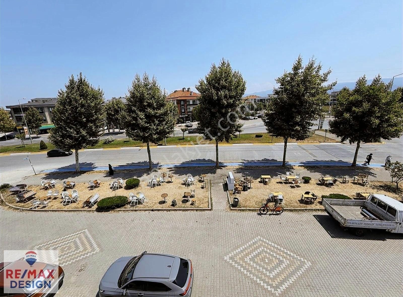 Remax Design Den Erenler Edeler Yani Satılık 3+1 Daire - Görsel 13