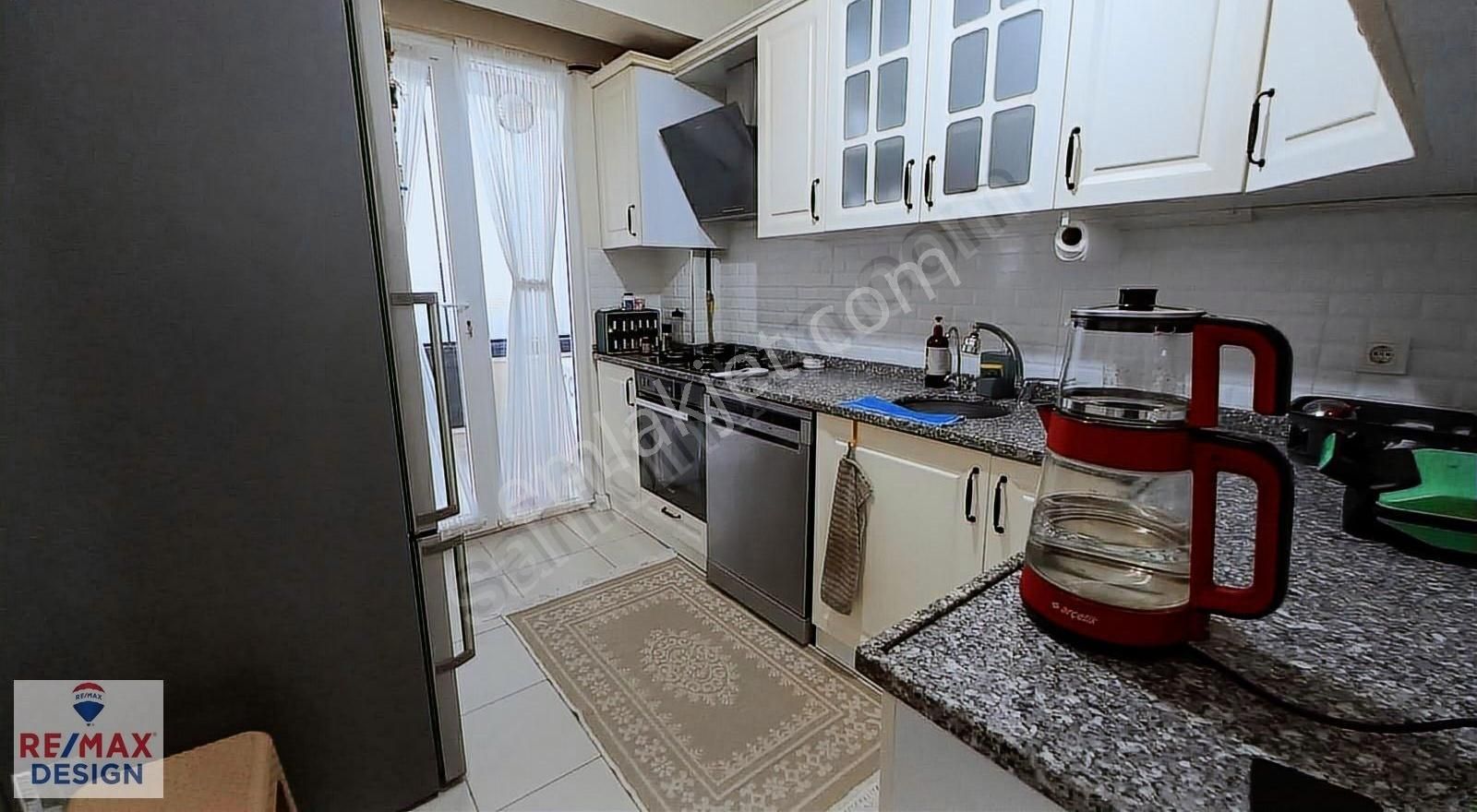 Remax Desıgn Erenler Bölge Uzmanından 3+1 Satılık Daıre - Görsel 8