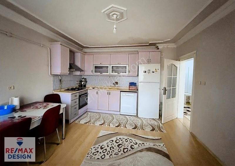 Yazlık'ta 323 M² Arsa İçinde 2 Katlı Bahçeli Müstakil Ev Ve Arsa - Görsel 18