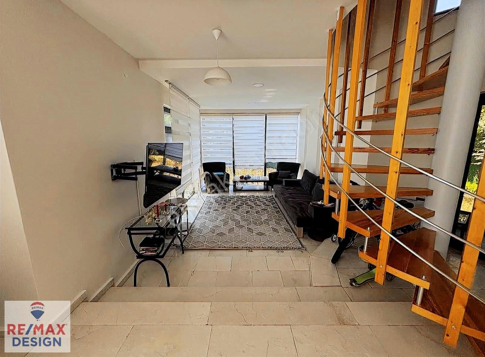 Re/max Desıgn Sapanca'da Satılık Lüks Villa - Görsel 8