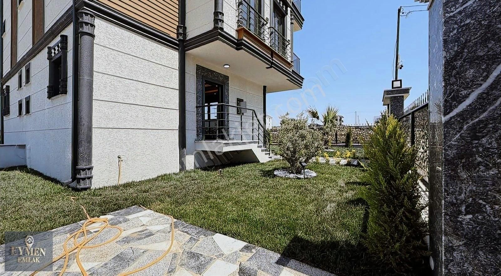 Eymen Emlak Yeniçiflik Merkezde Ultura Lüx Yerden Isıtmalı Villa - Görsel 27