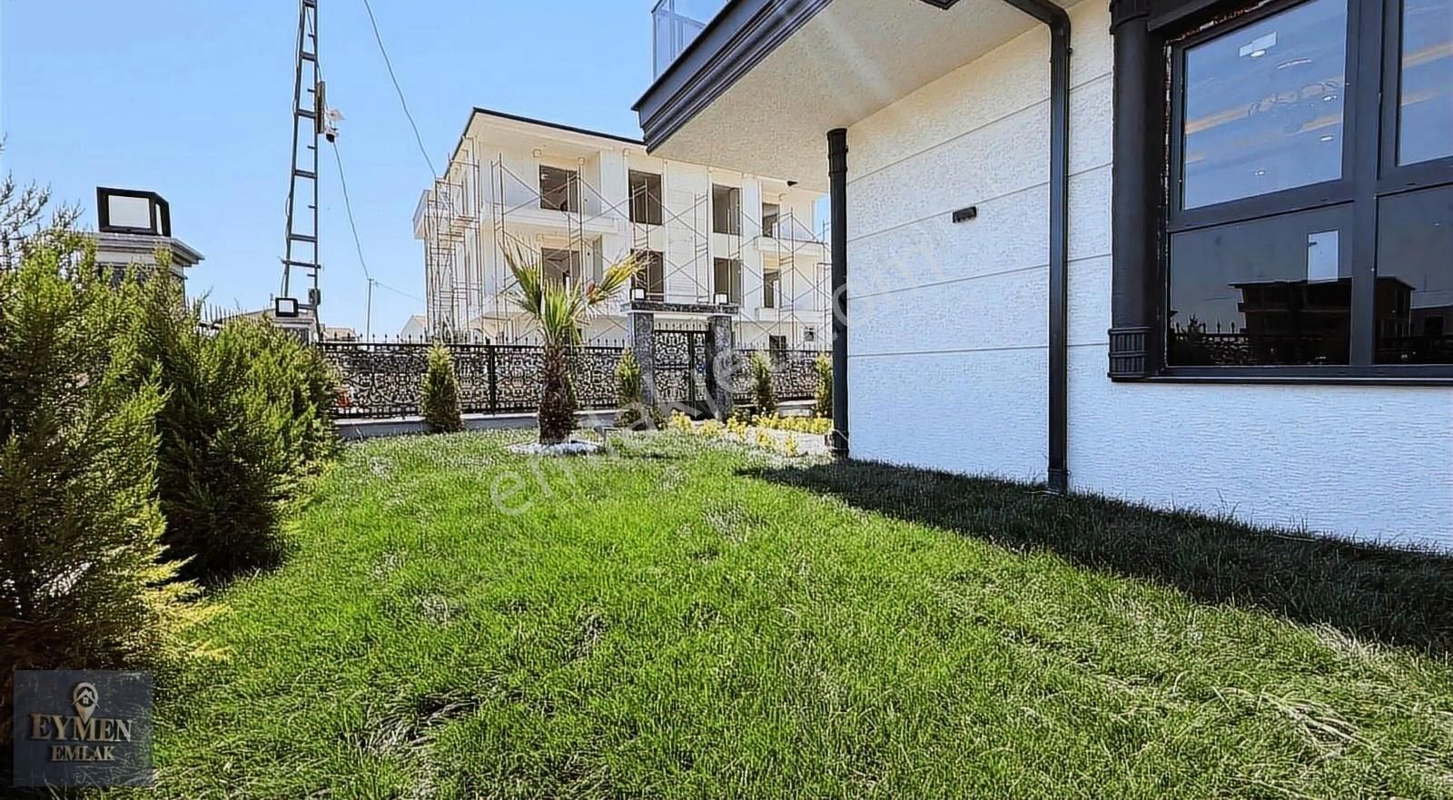 Eymen Emlak Yeniçiflik Merkezde Ultura Lüx Yerden Isıtmalı Villa - Görsel 5